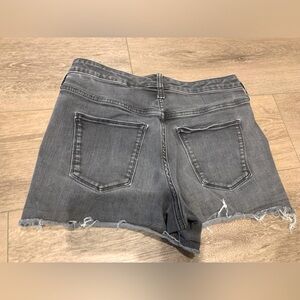 Universal Thread Washed Black Cutoff Shorts